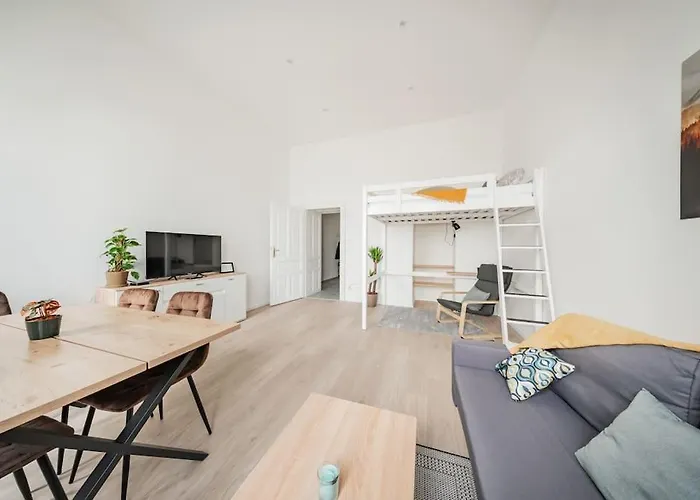 75 M² Near Nussdorferstrasse U6 * Βιέννη